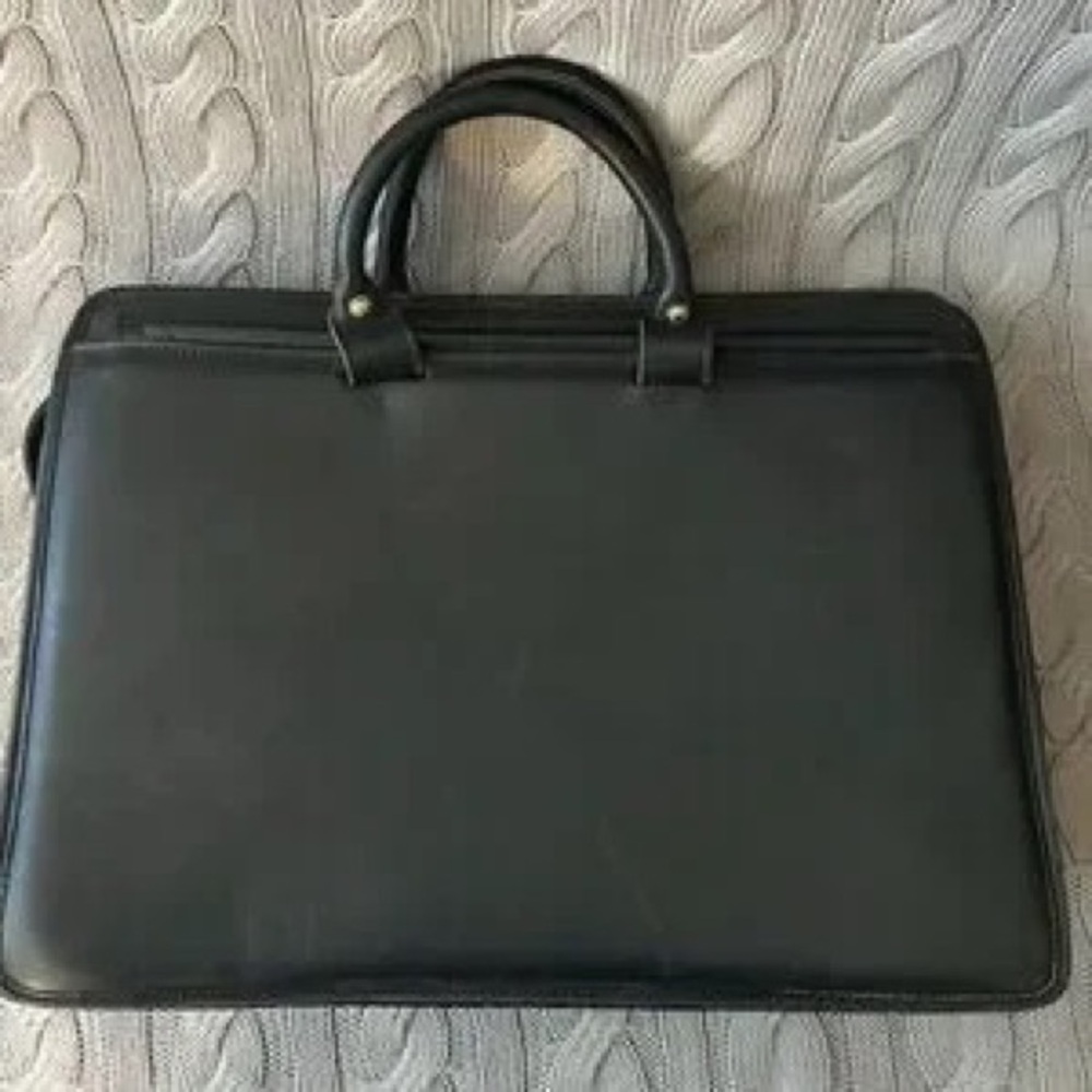 Classic Black Leather Briefcase - Sleek Professional Carry